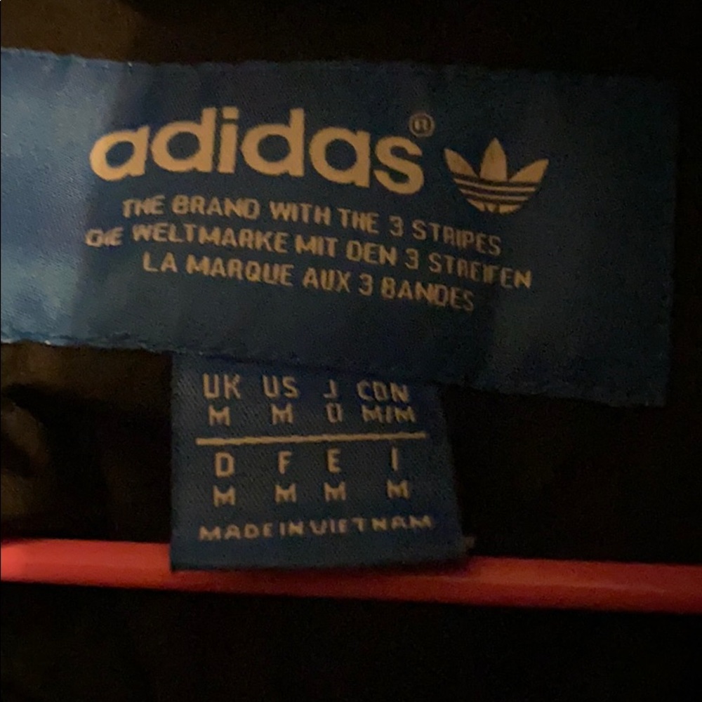 Adidas windbreaker - Picture 5 of 7